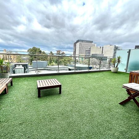 Readyset Apartments At Emerald Melburne Exterior foto
