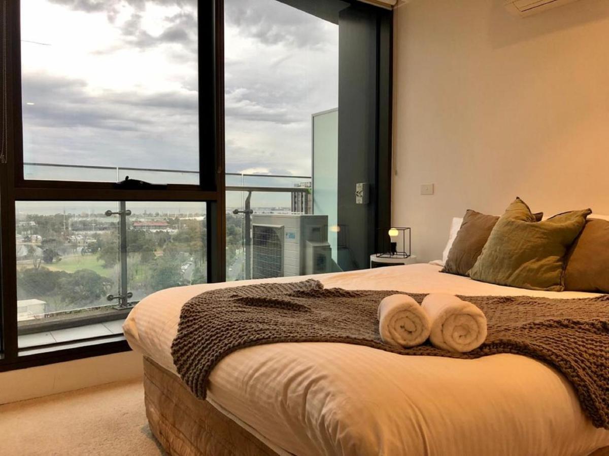 Readyset Apartments At Emerald Melburne Exterior foto