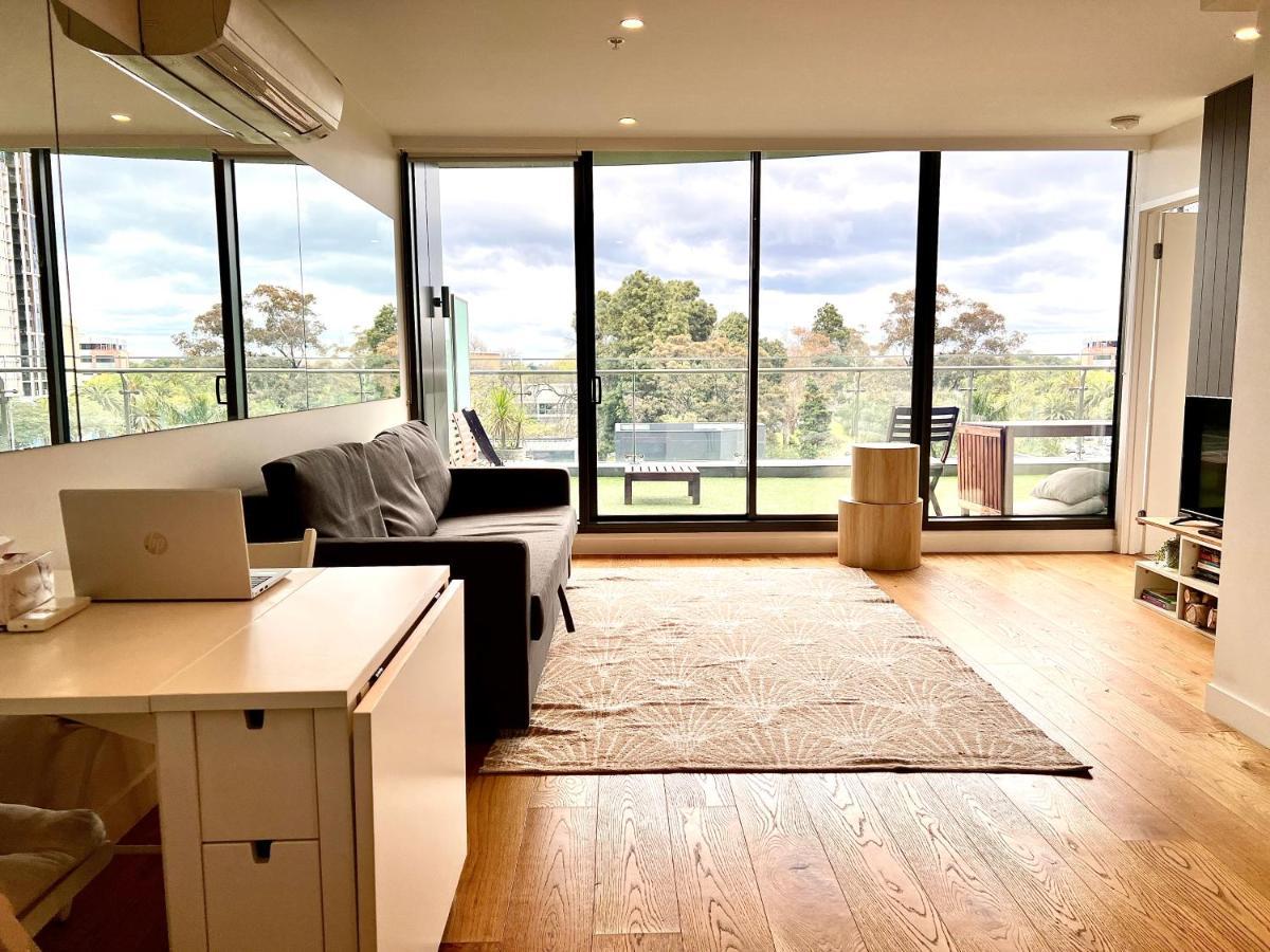 Readyset Apartments At Emerald Melburne Exterior foto